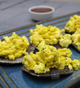 Ragi canapes with mustard and scrambled egg topping Recipe